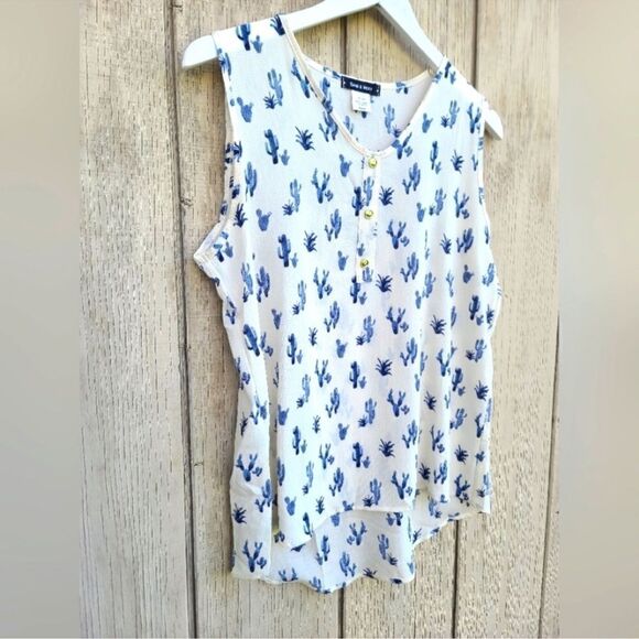NWOT Sage & Vicky Ivory Textured Tank Semi Sheer Blue Cactus Hi Low -Size Medium - Picture 6 of 6